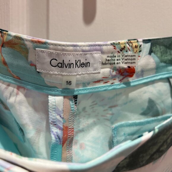NWT - Calvin Klein - Women's trousers - Ankle - Multicolor floral print - Picture 5 of 10